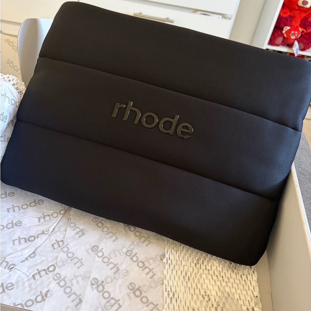 RHODE Black Quilted XL